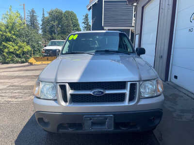 2004 Ford Explorer, $0. Photo 3