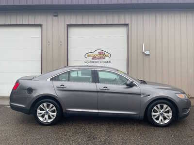 2011 Ford Taurus, $0. Photo 1