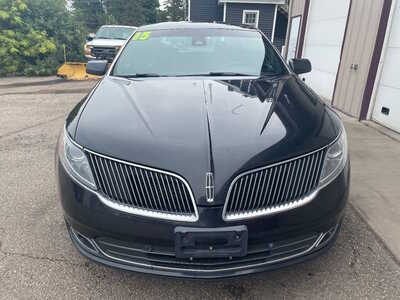 2015 Lincoln MKS, $0. Photo 3