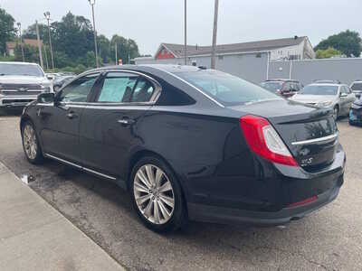 2015 Lincoln MKS, $0. Photo 4
