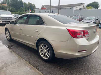 2014 Chevrolet Malibu, $0. Photo 4