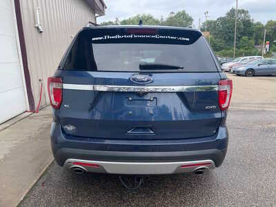 2017 Ford Explorer, $0. Photo 5
