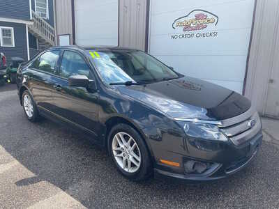 2011 Ford Fusion, $0. Photo 2