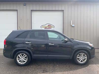 2014 Kia Sorento, $0. Photo 1