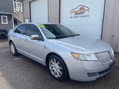 2010 Lincoln MKZ, $0. Photo 2