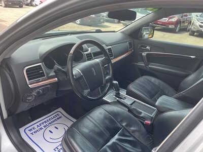 2010 Lincoln MKZ, $0. Photo 6