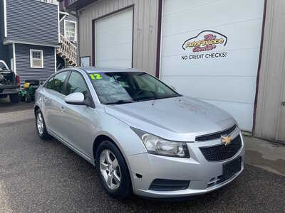 2012 Chevrolet Cruze, $0. Photo 2