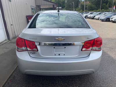 2012 Chevrolet Cruze, $0. Photo 5