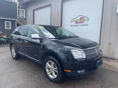 2010 Lincoln MKX, $0. Photo 2