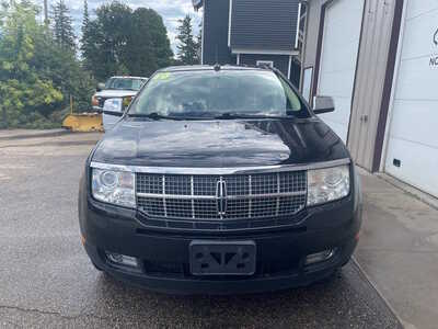 2010 Lincoln MKX, $0. Photo 3