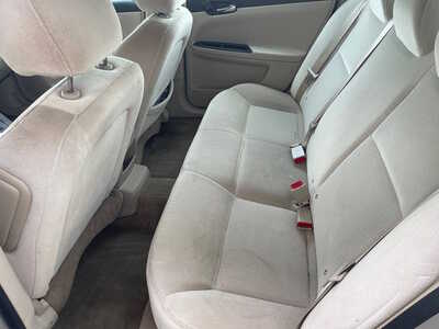 2009 Chevrolet Impala, $0. Photo 5