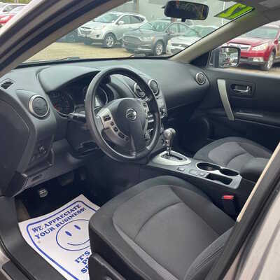 2012 Nissan Rogue, $0. Photo 6