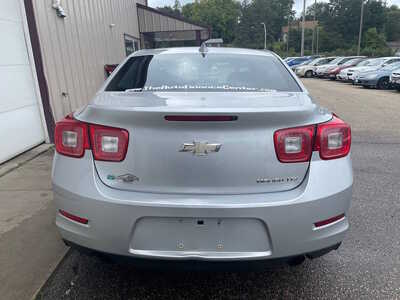 2016 Chevrolet Malibu, $0. Photo 5