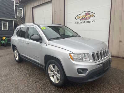 2011 Jeep Compass, $0. Photo 2