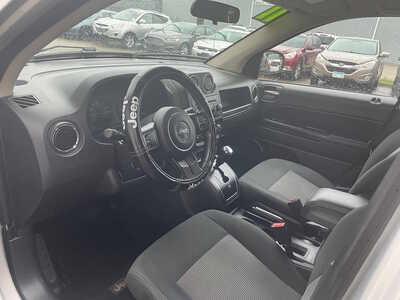 2011 Jeep Compass, $0. Photo 6