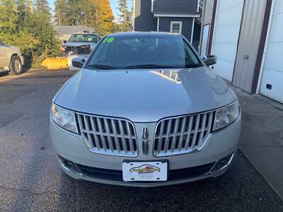 2010 Lincoln MKZ, $0. Photo 3