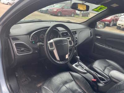 2012 Chrysler 200, $0. Photo 6