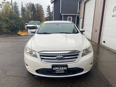 2011 Ford Taurus, $0. Photo 3
