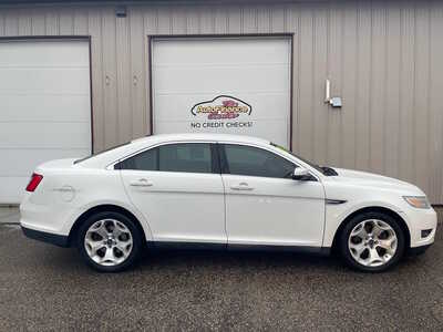 2011 Ford Taurus, $0. Photo 1