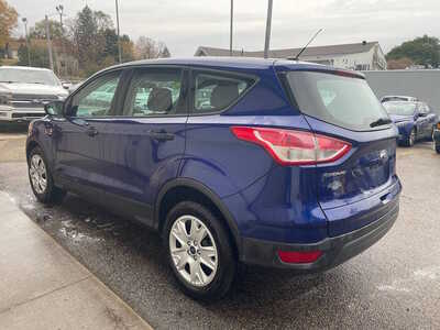 2015 Ford Escape, $0. Photo 4