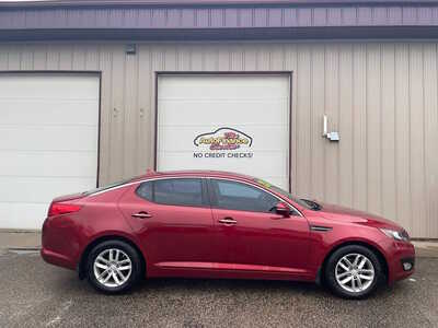 2013 Kia Optima, $0. Photo 1