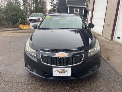 2012 Chevrolet Cruze, $0. Photo 3