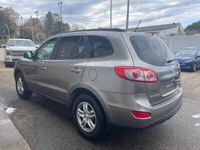 2012 Hyundai Santa Fe, $0. Photo 4