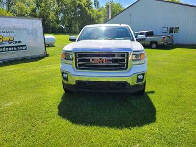 2014 GMC 1500 Crew Cab, $21900. Photo 2