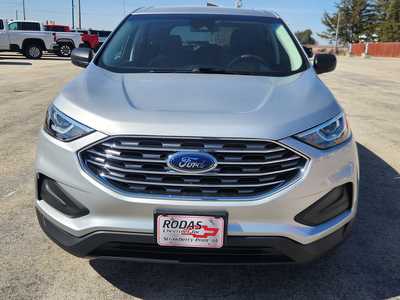 2019 Ford Edge, $14795. Photo 2