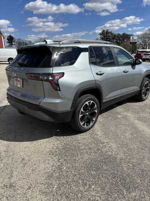 2025 Chevrolet Equinox, $35040. Photo 4