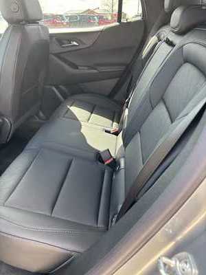 2025 Chevrolet Equinox, $35040. Photo 7