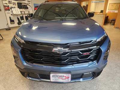 2025 Chevrolet Equinox, $37590. Photo 2