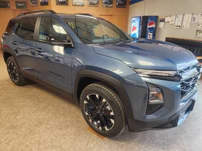 2025 Chevrolet Equinox, $37590. Photo 3