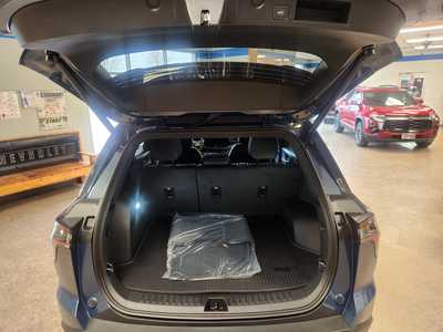 2025 Chevrolet Equinox, $37590. Photo 7