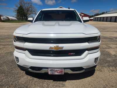 2018 Chevrolet 1500 Crew Cab, $30995. Photo 2