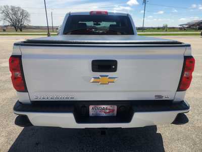2018 Chevrolet 1500 Crew Cab, $30995. Photo 6