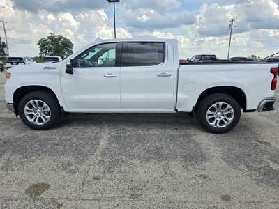 2025 Chevrolet 1500 Crew Cab, $68620. Photo 9
