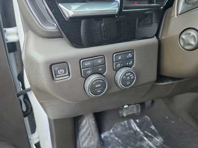 2025 Chevrolet 1500 Crew Cab, $68620. Photo 12