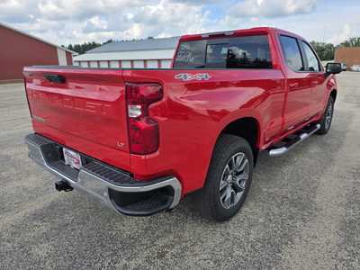 2025 Chevrolet 1500 Crew Cab, $59595. Photo 5