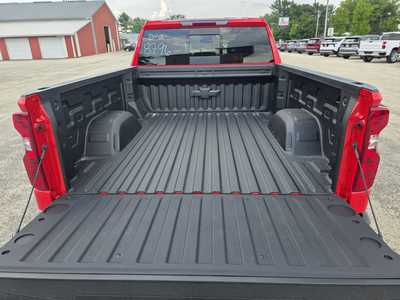 2025 Chevrolet 1500 Crew Cab, $59595. Photo 7