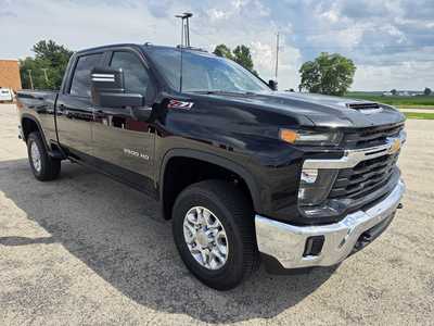 2025 Chevrolet 3500 Crew Cab, $76090. Photo 3