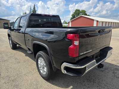 2025 Chevrolet 3500 Crew Cab, $76090. Photo 8