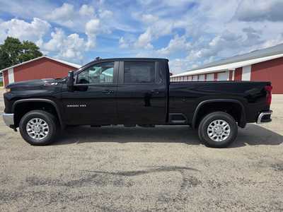 2025 Chevrolet 3500 Crew Cab, $76090. Photo 9