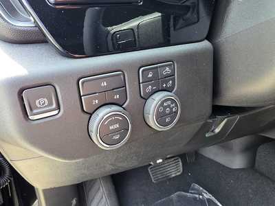 2025 Chevrolet 3500 Crew Cab, $76090. Photo 12