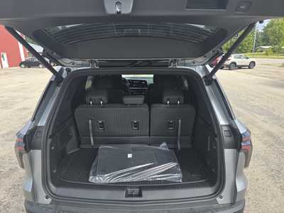 2026 Chevrolet Traverse, $46345. Photo 7
