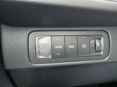 2026 Chevrolet Traverse, $46345. Photo 12