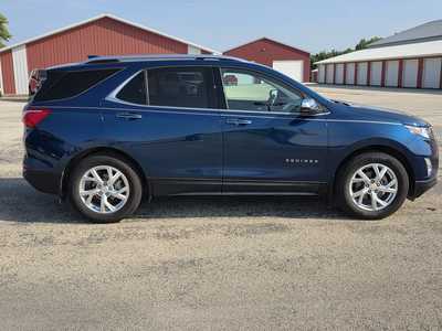 2020 Chevrolet Equinox, $17795. Photo 4