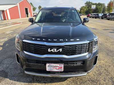 2022 Kia Telluride, $27995. Photo 2