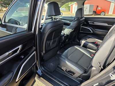 2022 Kia Telluride, $27995. Photo 10