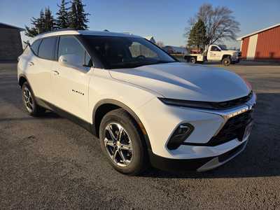 2025 Chevrolet Blazer, $44865. Photo 3